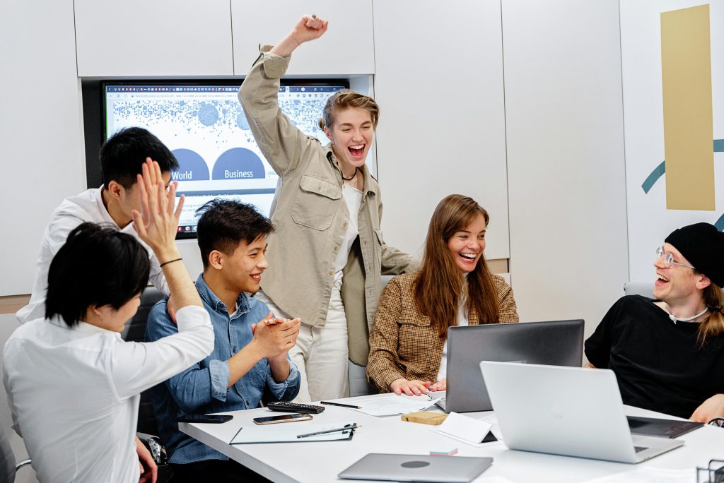 A mental health counselor in a cozy office, attentively listening to a client and providing emotional support. The demand for mental health professionals is rapidly increasing, making this an essential career among the 7 fastest-growing careers to watch in 2025 as mental wellness becomes a top priority.